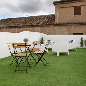https://atico-con-terraza-en-casco-historico.besthotelstoledo.com